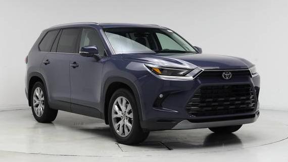 TOYOTA GRAND HIGHLANDER 2025 5TDAAAA55SS019774 image